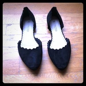 Scalloped suede black flats